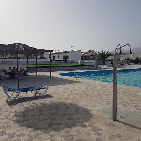ארונה Apartamento Junto A La Piscina מראה חיצוני תמונה